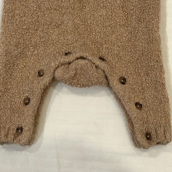 George Brown bear Cozy fuzzy One Piece outfit - Picture 5 of 9